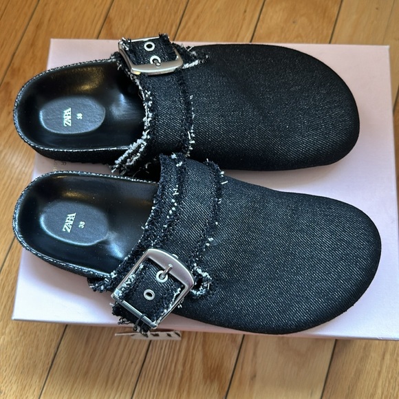Dark Denim Zara Clogs - Picture 3 of 5